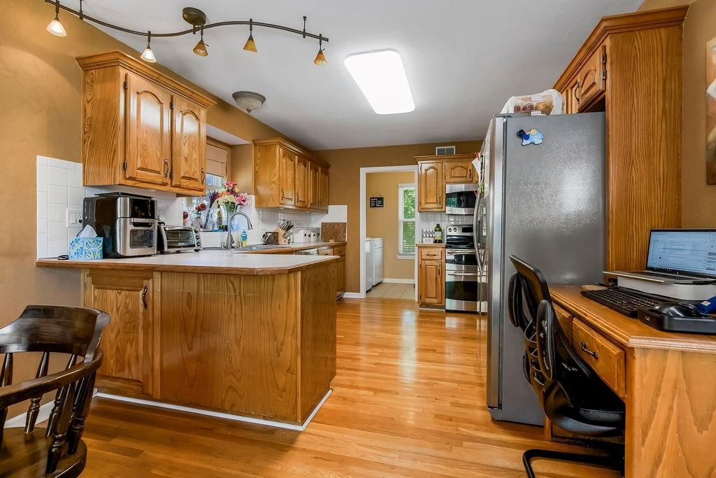 621 Muriel Drive — photo 9