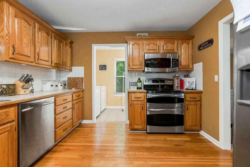 621 Muriel Drive — photo 11