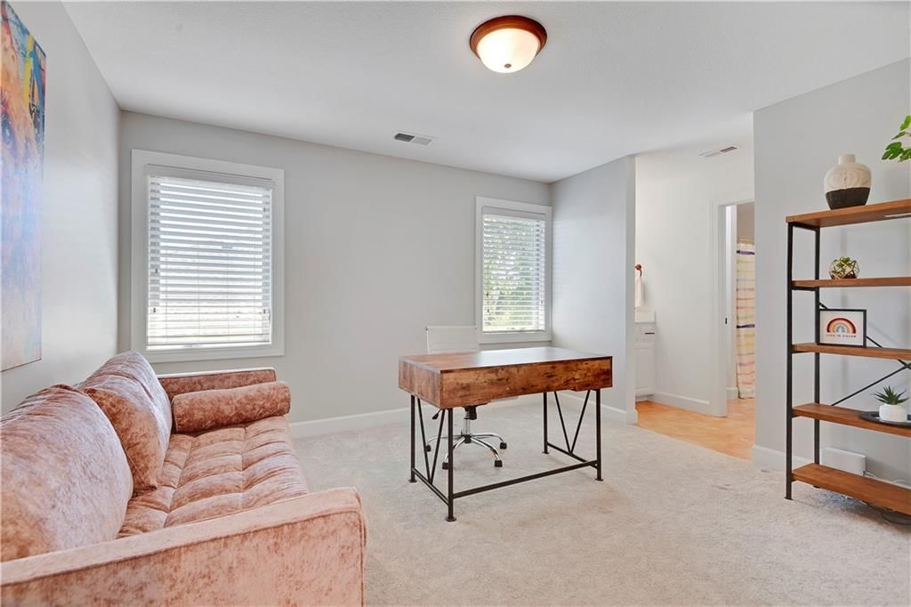 Photo 33 of 49 - 16821 Goddard Street