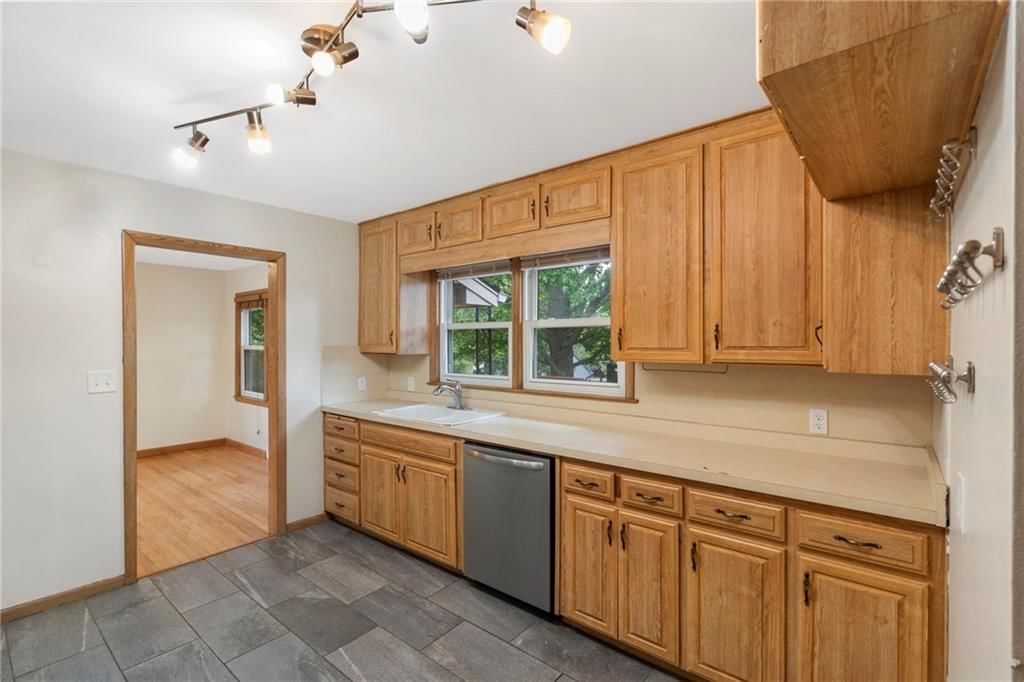 205 NW 54th Terrace — photo 7