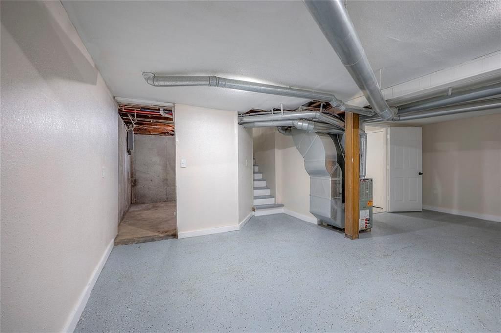 918 Waverly Avenue — photo 12