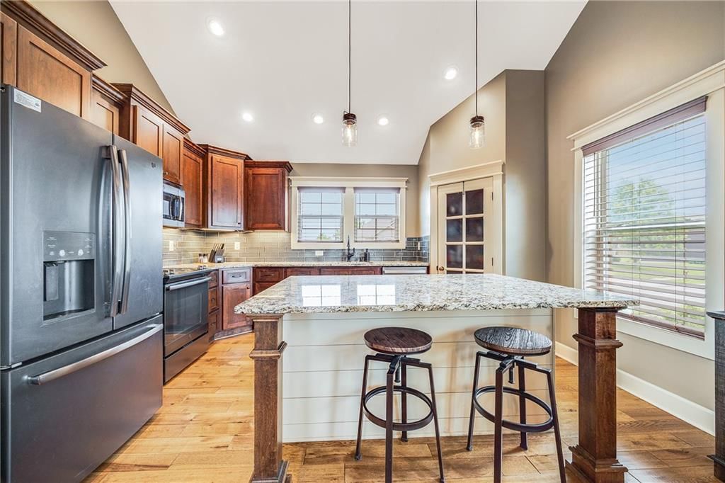 12301 White Oak Street — photo 11