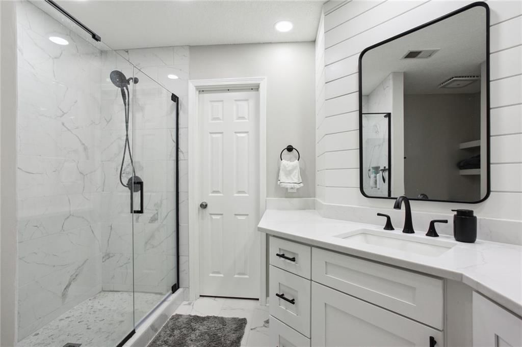 4732 Roundtree Court — photo 18