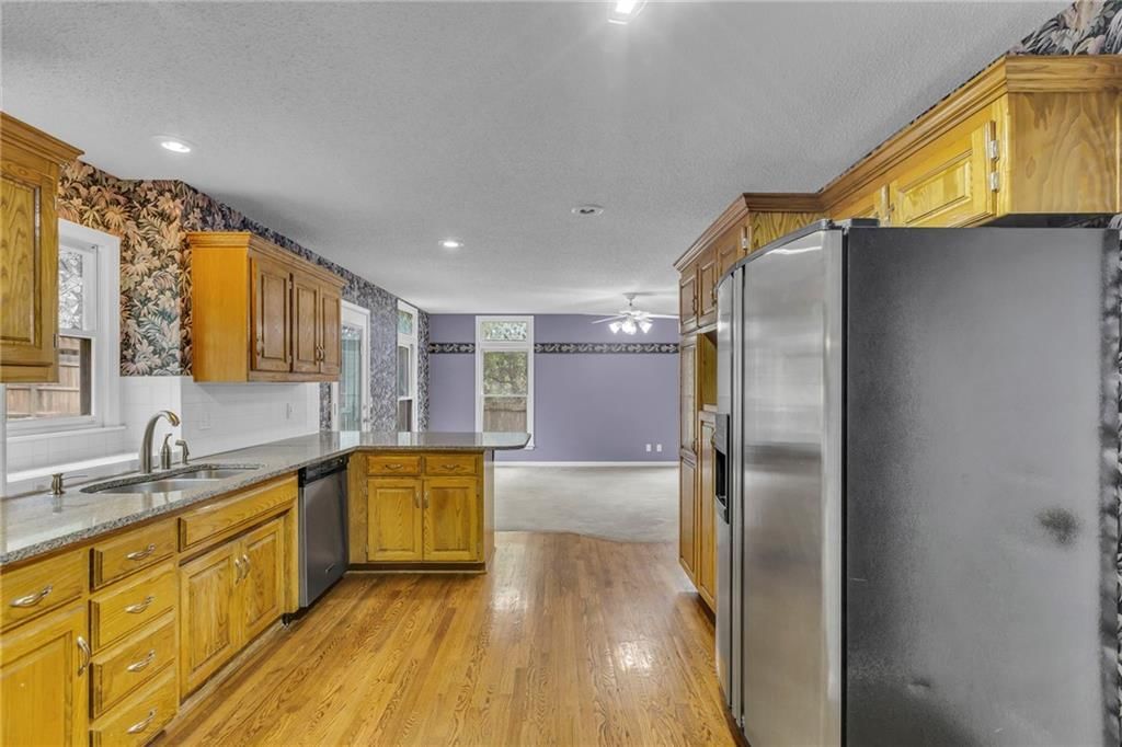 11524 Flint Street — photo 10