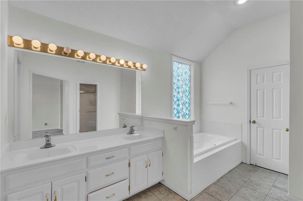 11524 Flint Street — photo 24
