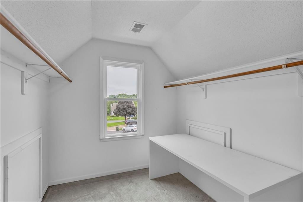 11524 Flint Street — photo 27