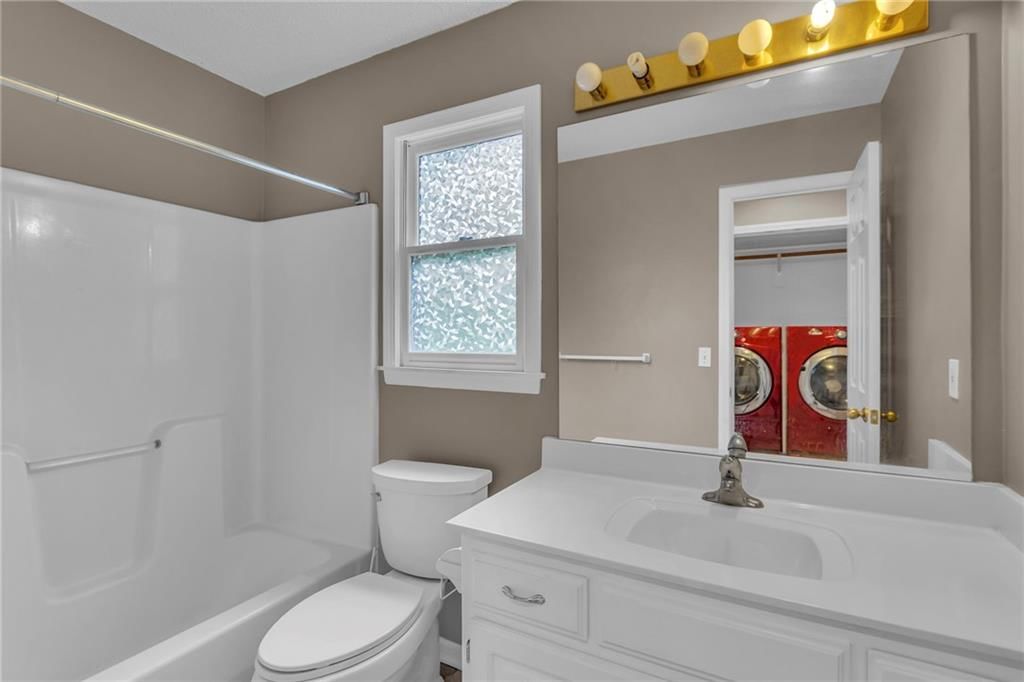 11524 Flint Street — photo 32