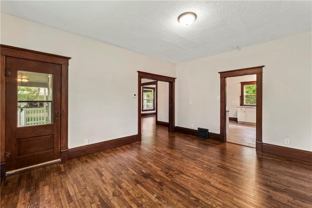 107 Poplar Street — photo 16