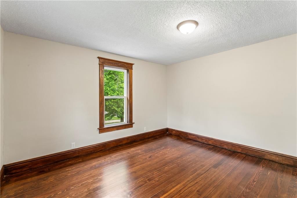 107 Poplar Street — photo 28