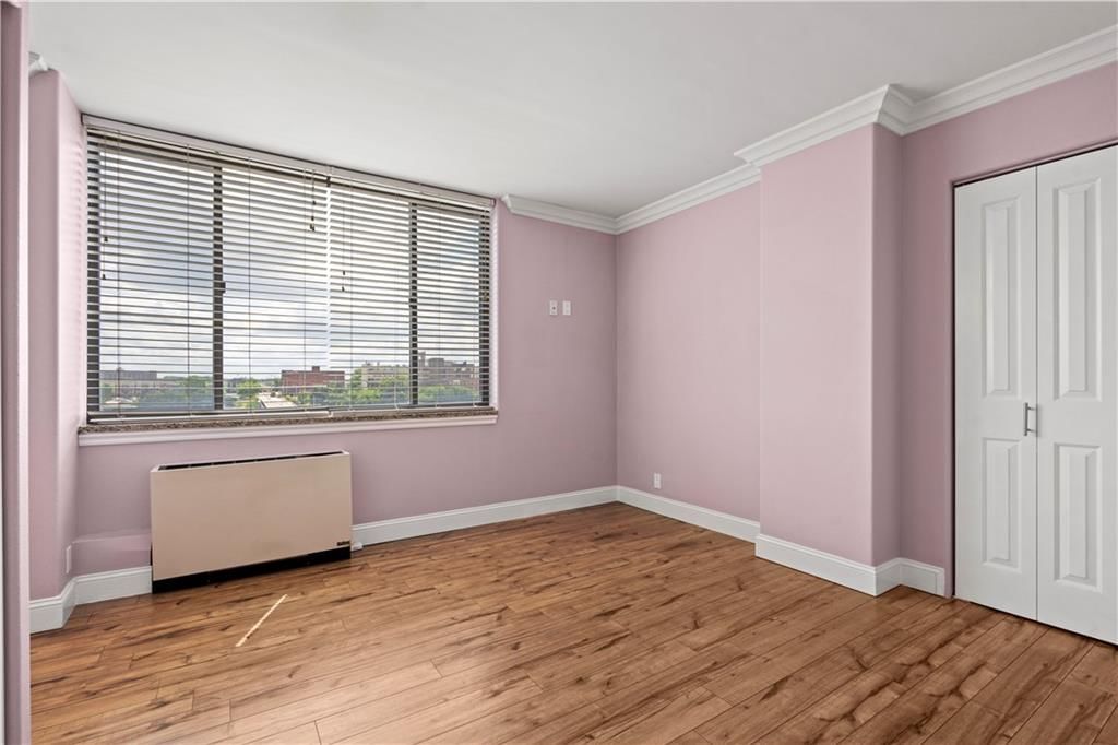 700 E 8th Street — photo 11