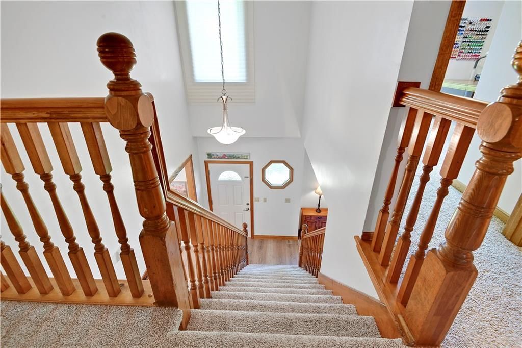 Photo 10 of 33 - 8215 W 150th Street