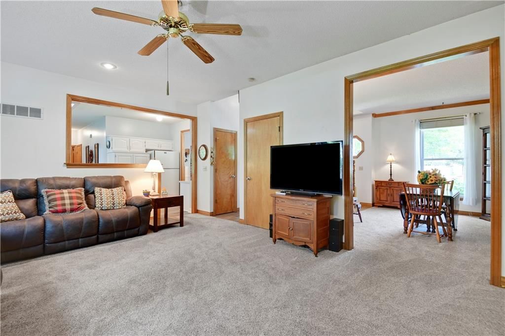 Photo 15 of 33 - 8215 W 150th Street