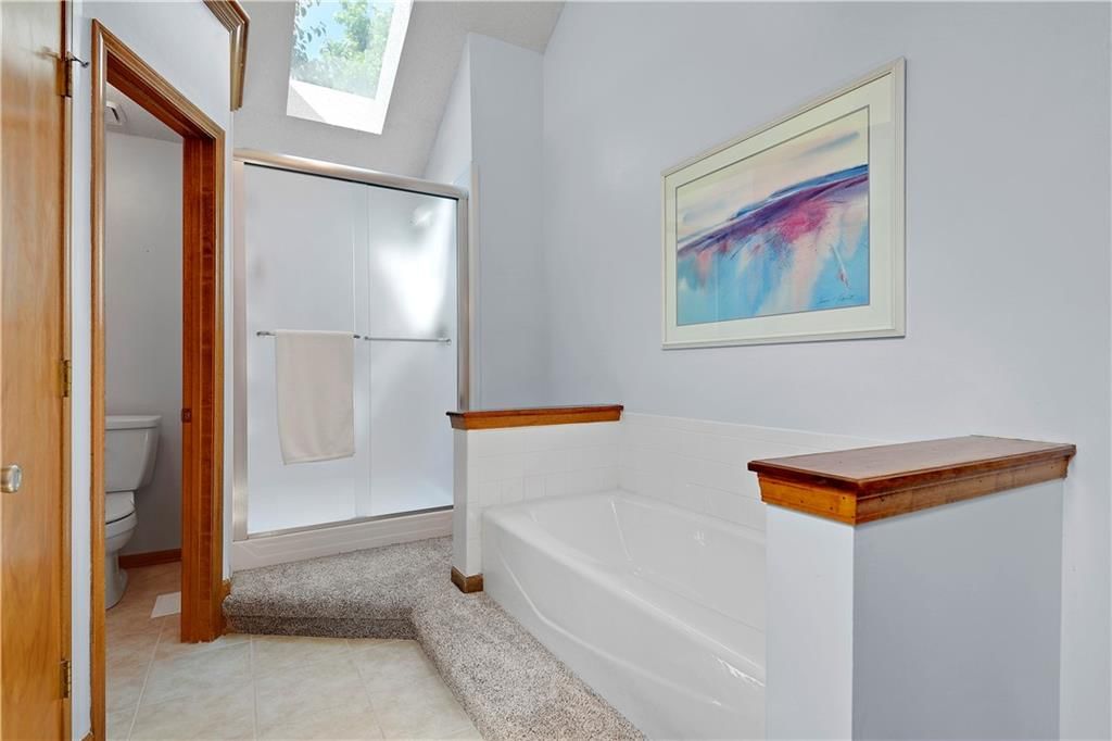 Photo 20 of 33 - 8215 W 150th Street