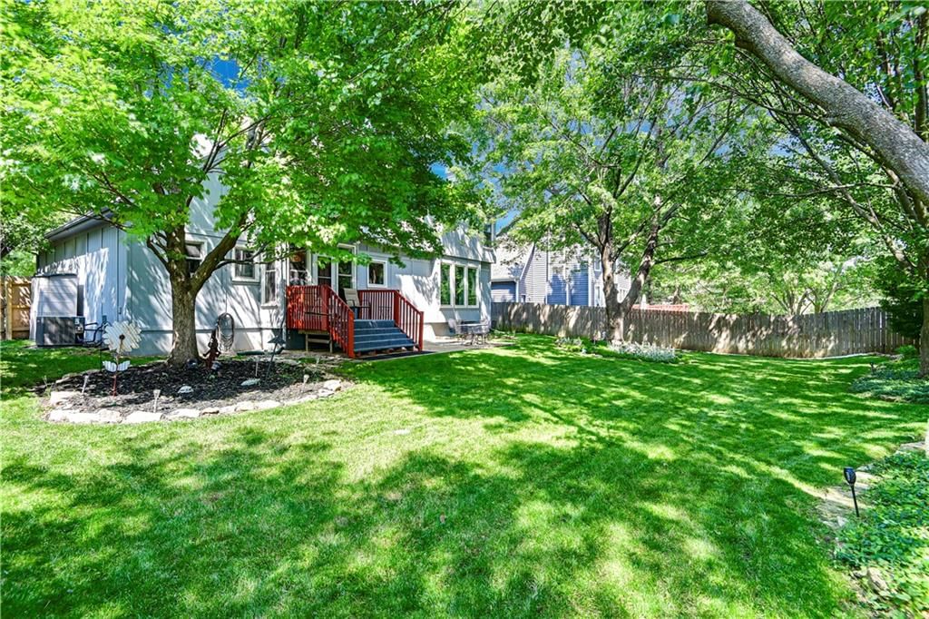 Photo 29 of 33 - 8215 W 150th Street