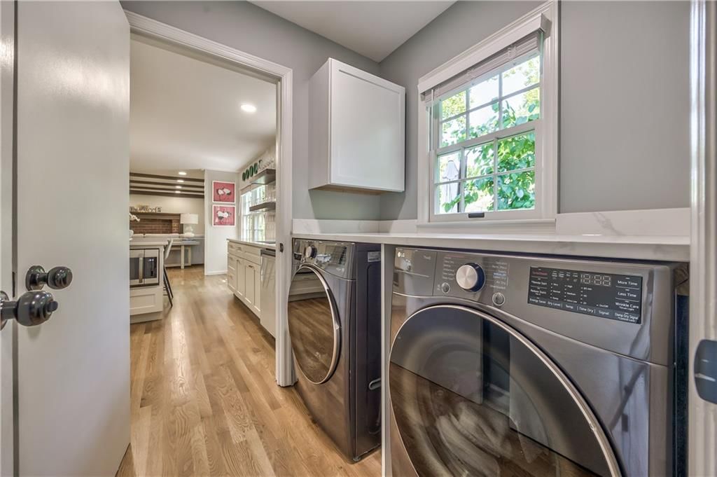 5611 W 91st Street — photo 16