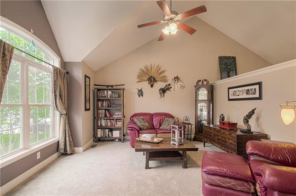 7301 N Donnelly Avenue — photo 5