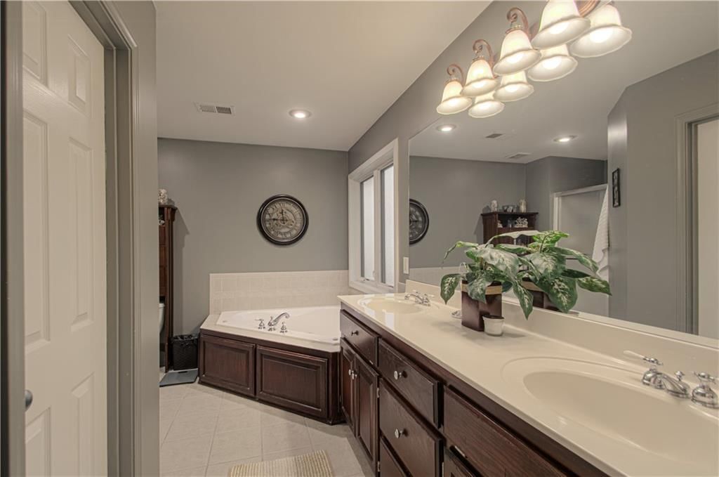 7301 N Donnelly Avenue — photo 15