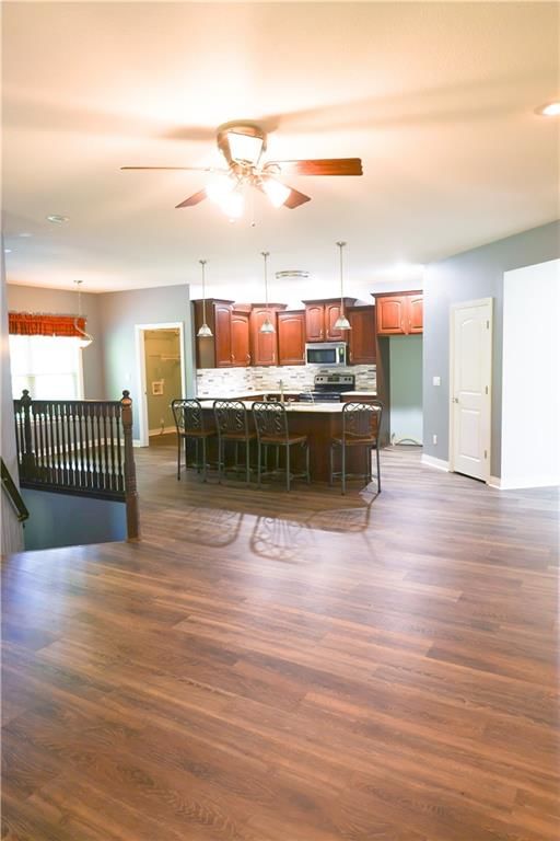 Photo 20 of 98 - 2404 Edmonds Court
