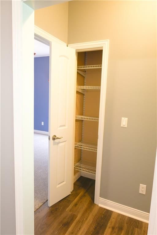Photo 32 of 98 - 2404 Edmonds Court
