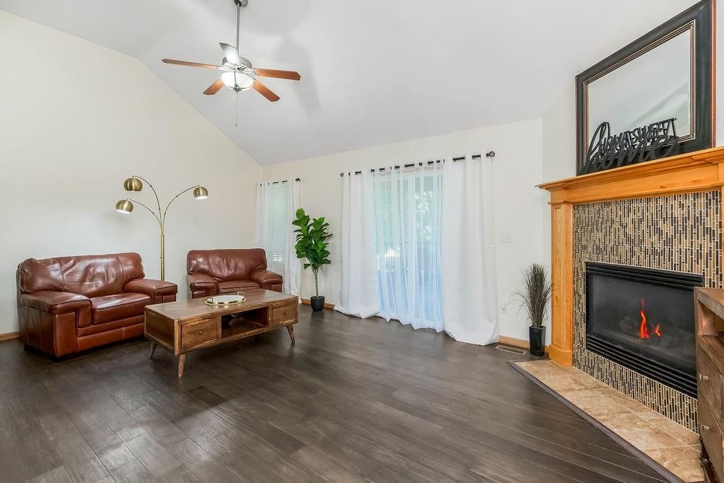 11601 N Manning Avenue — photo 5