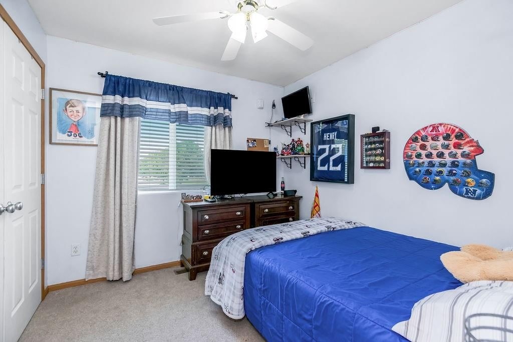 11601 N Manning Avenue — photo 15