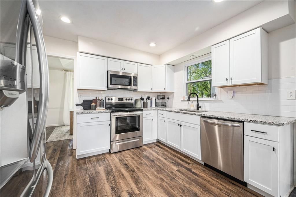 9652 N Campbell Street — photo 12