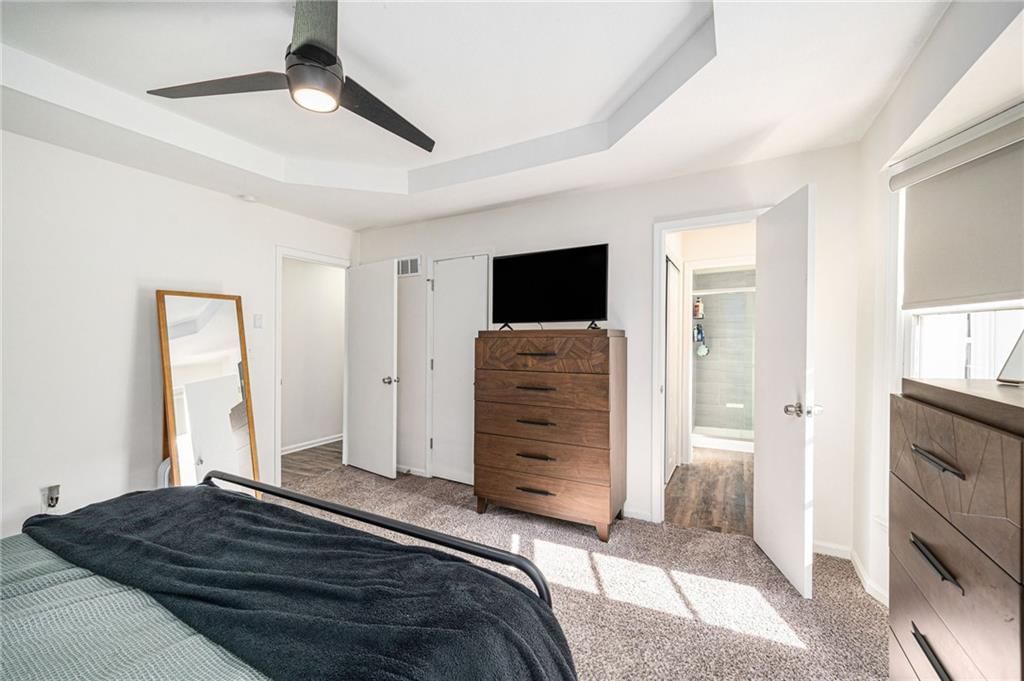 9652 N Campbell Street — photo 16