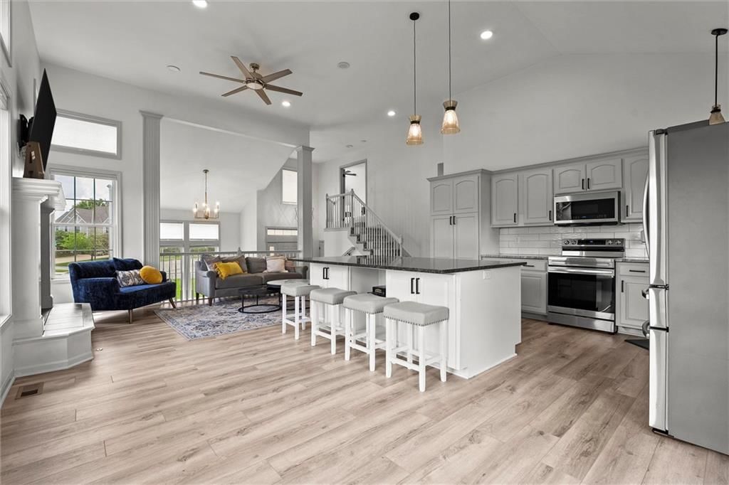 20806 W 61st Street — photo 7