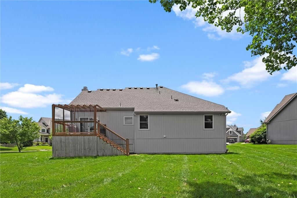 20806 W 61st Street — photo 32