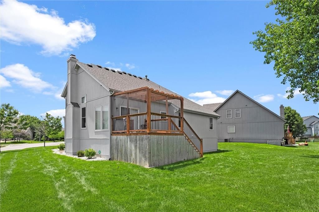 20806 W 61st Street — photo 34
