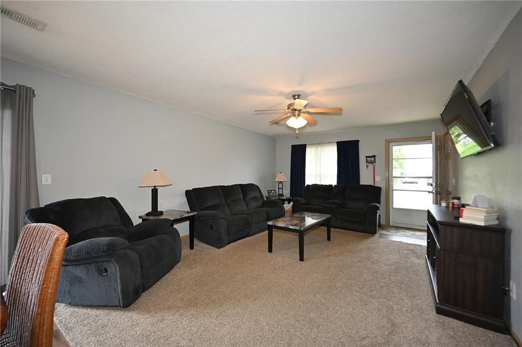 603 Terry Drive — photo 5