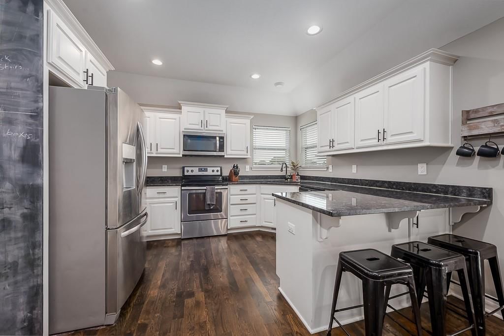 14164 Nicollete Court — photo 10