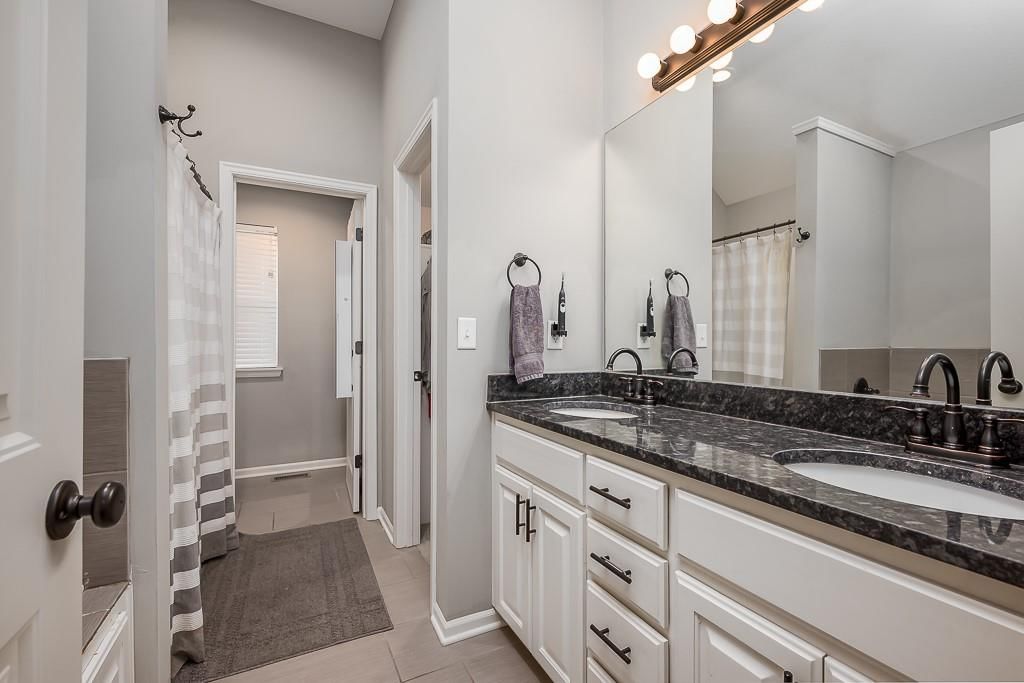 14164 Nicollete Court — photo 13