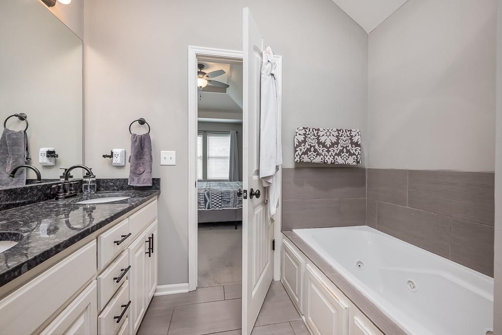 14164 Nicollete Court — photo 14