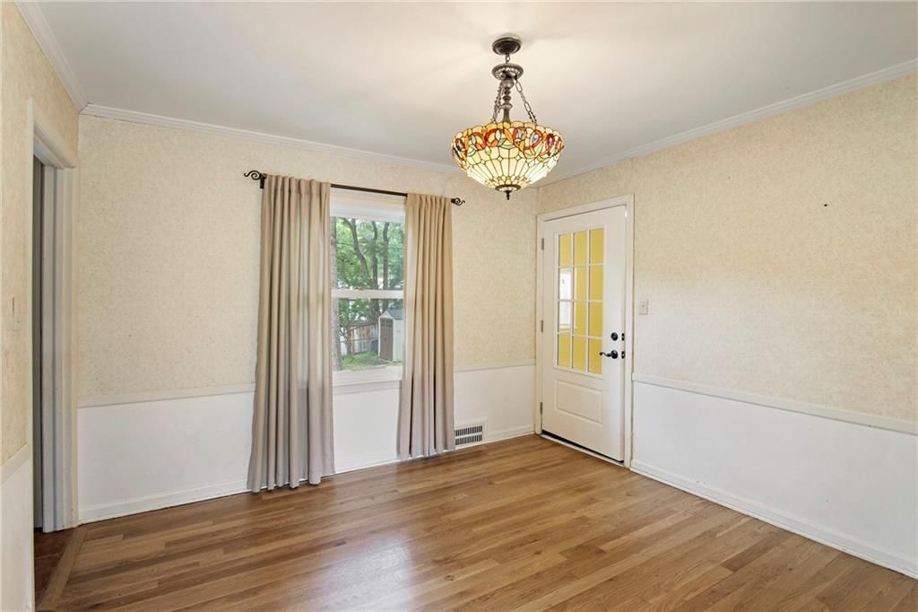 5600 Roe Boulevard — photo 16