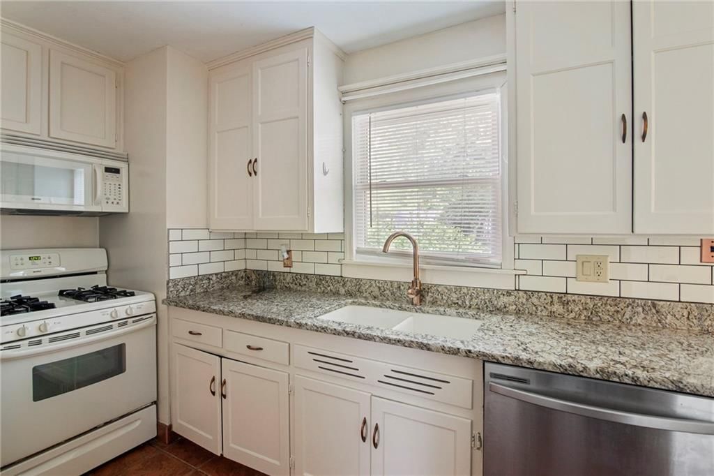 5600 Roe Boulevard — photo 20