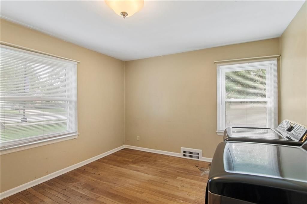 5600 Roe Boulevard — photo 29