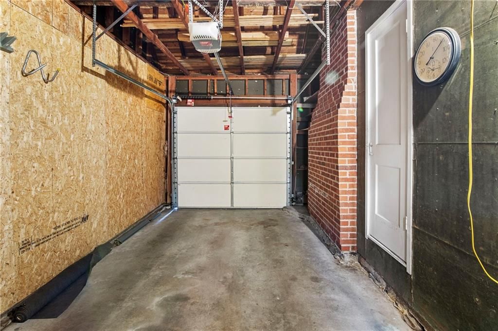 5600 Roe Boulevard — photo 31