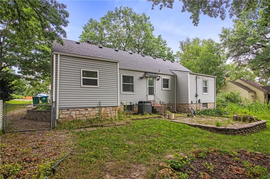5600 Roe Boulevard — photo 38
