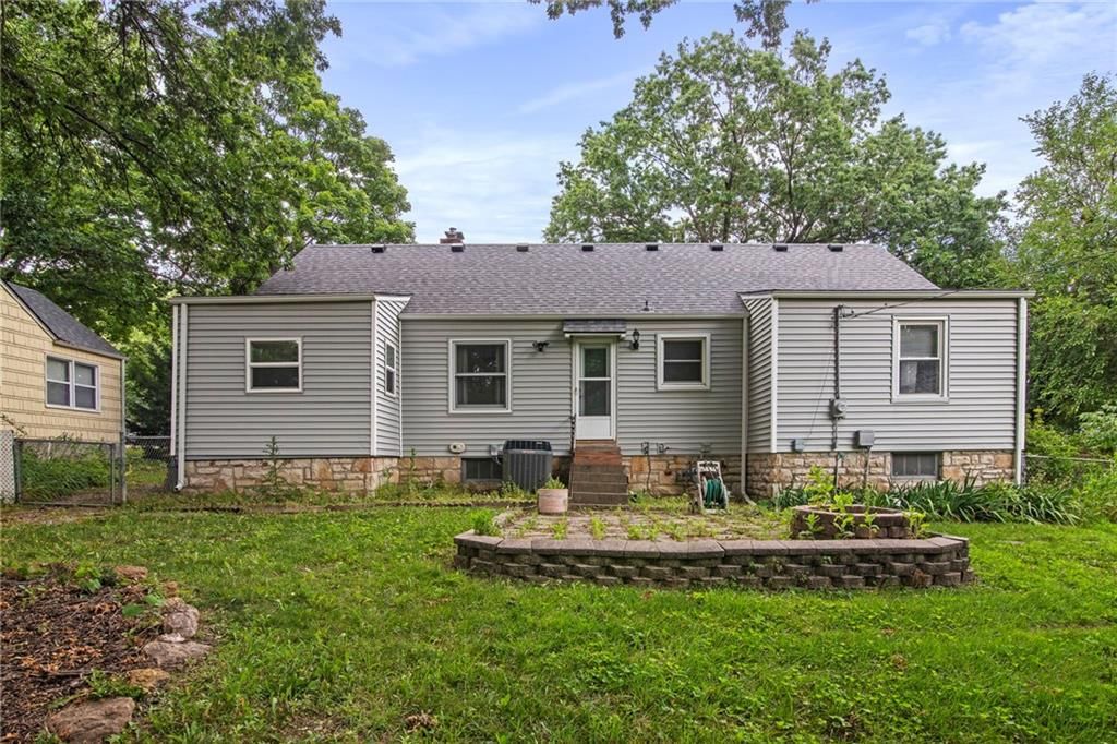 5600 Roe Boulevard — photo 39