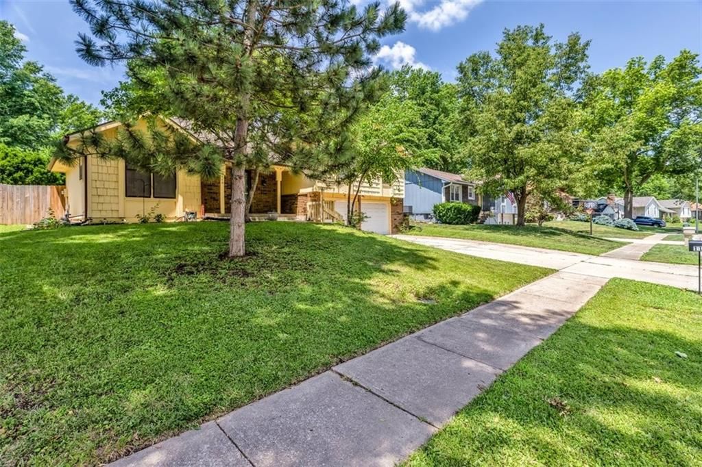 1110 Canterbury Lane — photo 4