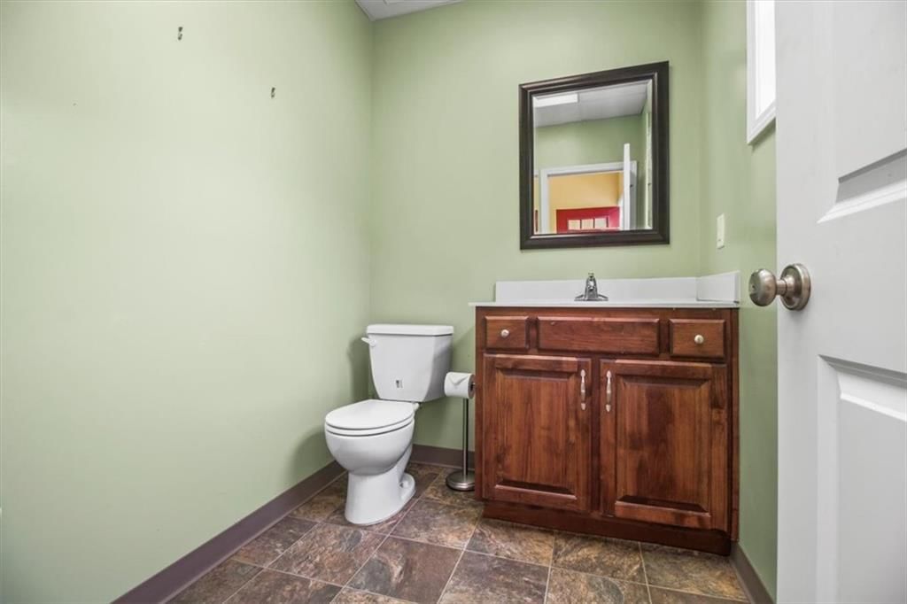 Photo 12 of 42 - 4188 Country Squire Lane