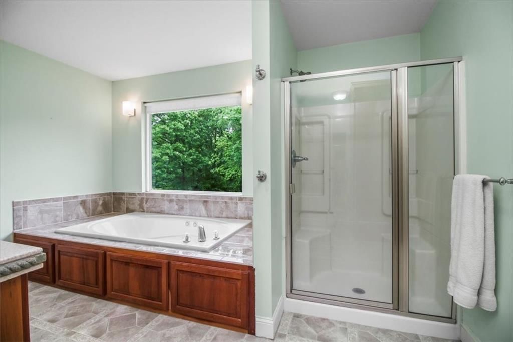 Photo 18 of 42 - 4188 Country Squire Lane