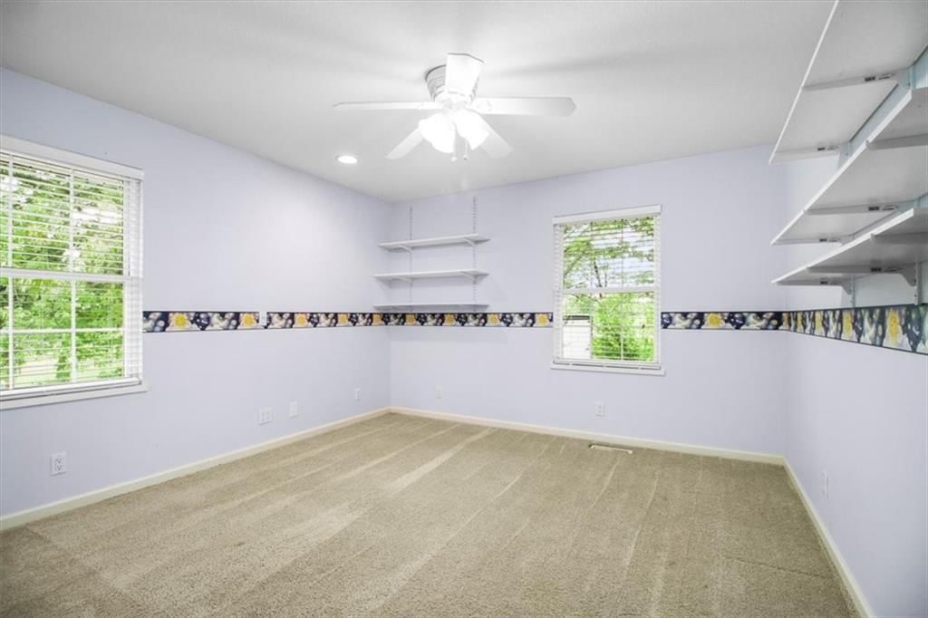 Photo 21 of 42 - 4188 Country Squire Lane