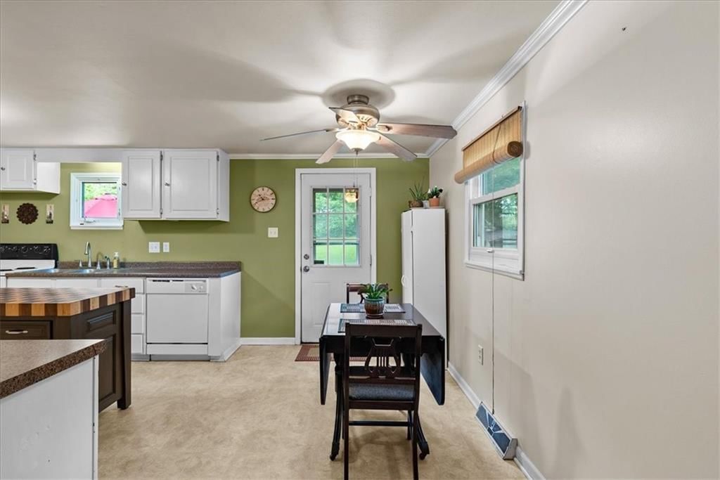 4400 Elledge Drive — photo 9