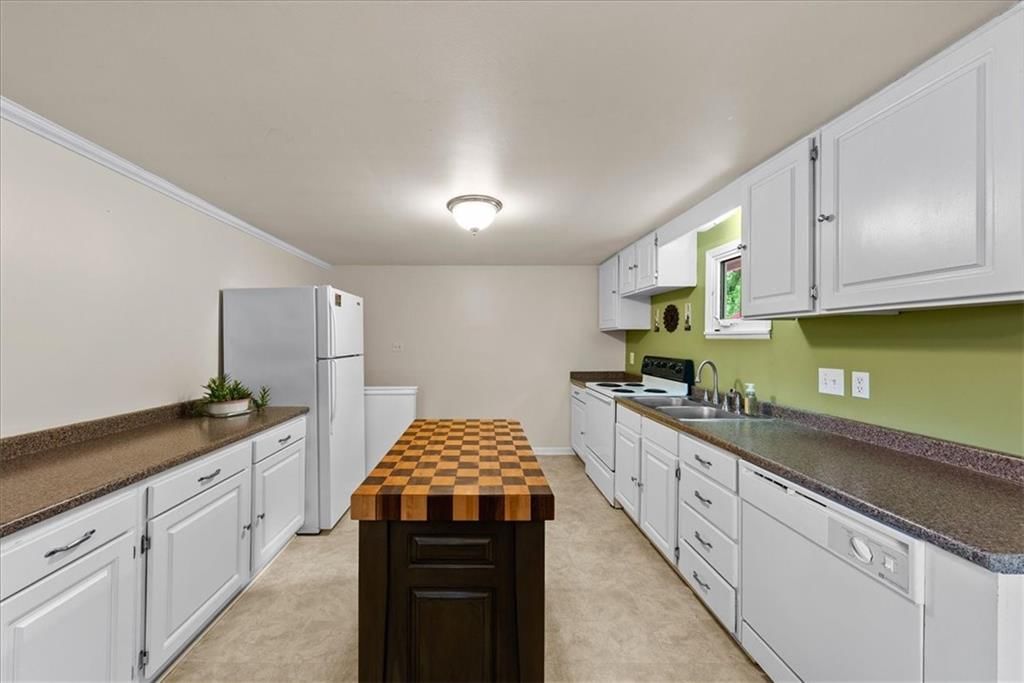 4400 Elledge Drive — photo 11