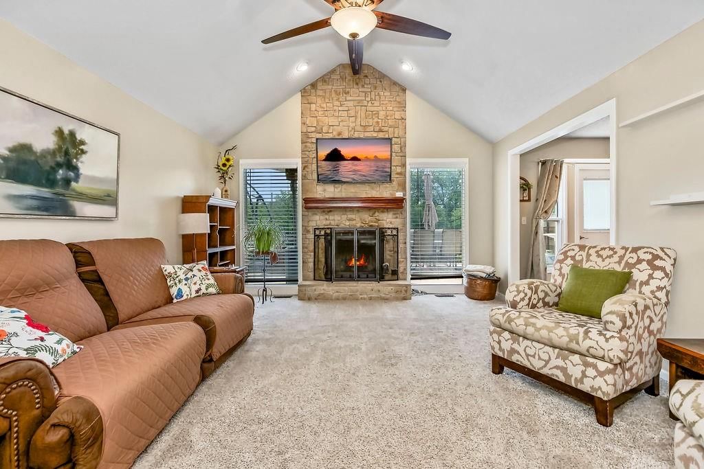10317 NW 85TH Street — photo 16