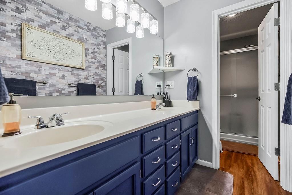 10317 NW 85TH Street — photo 21