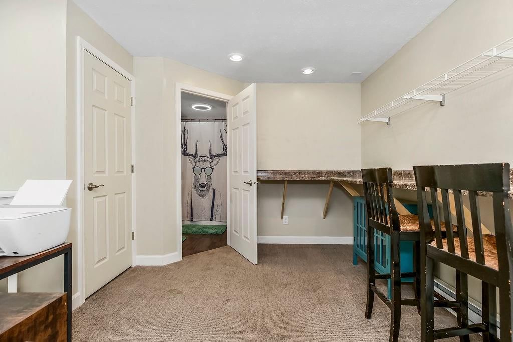 10317 NW 85TH Street — photo 25