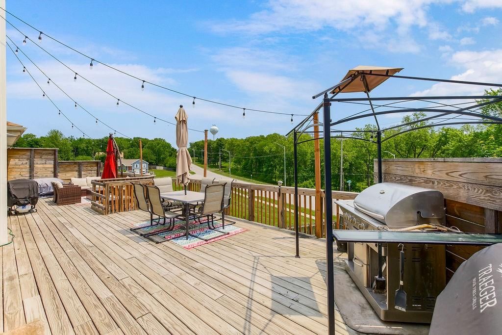 10317 NW 85TH Street — photo 33
